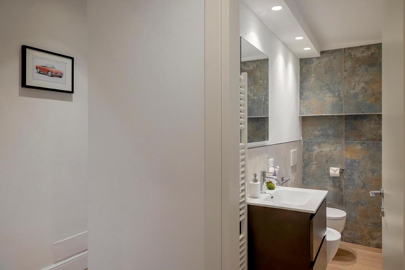 Apartment Charm